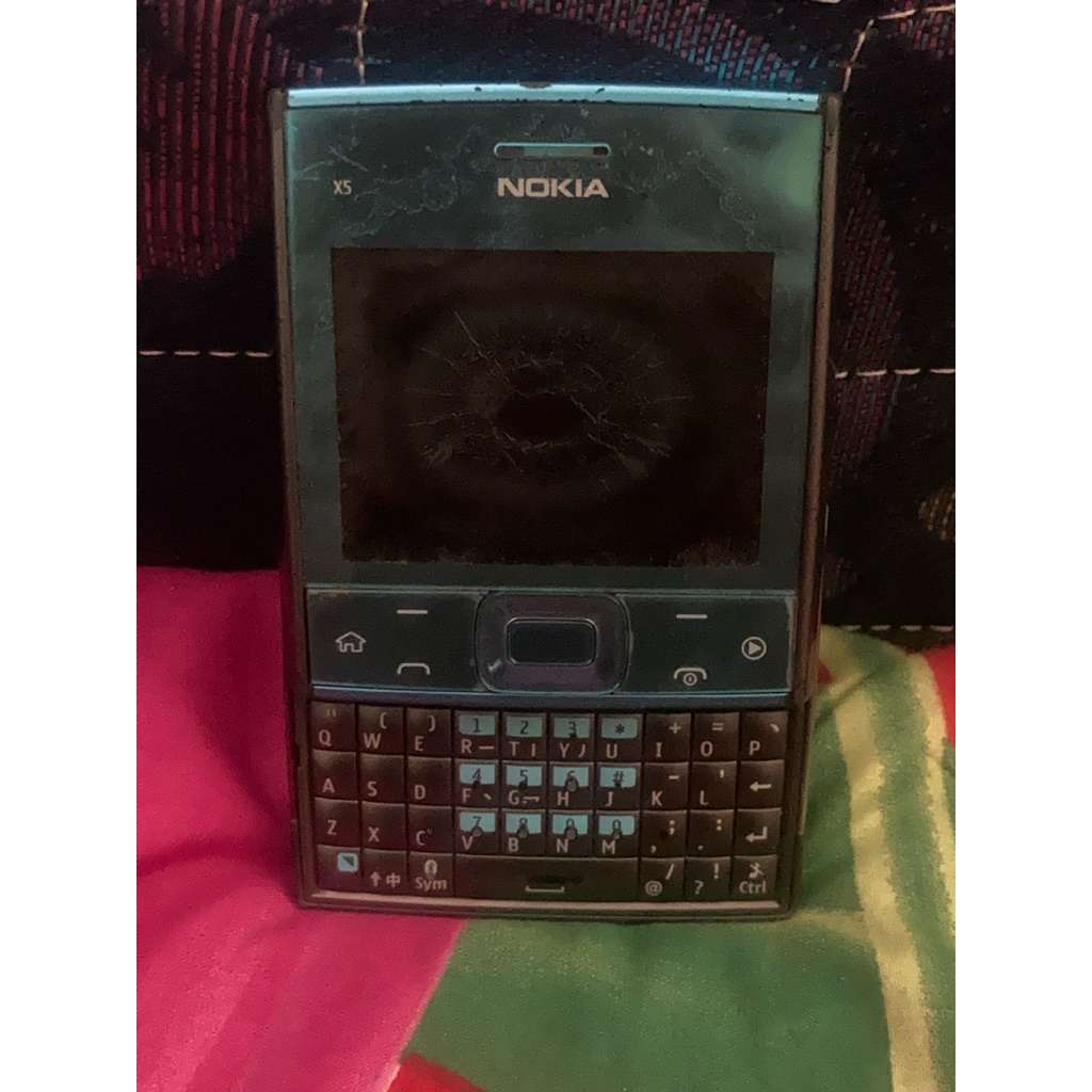 nokia x5-01 unit saja