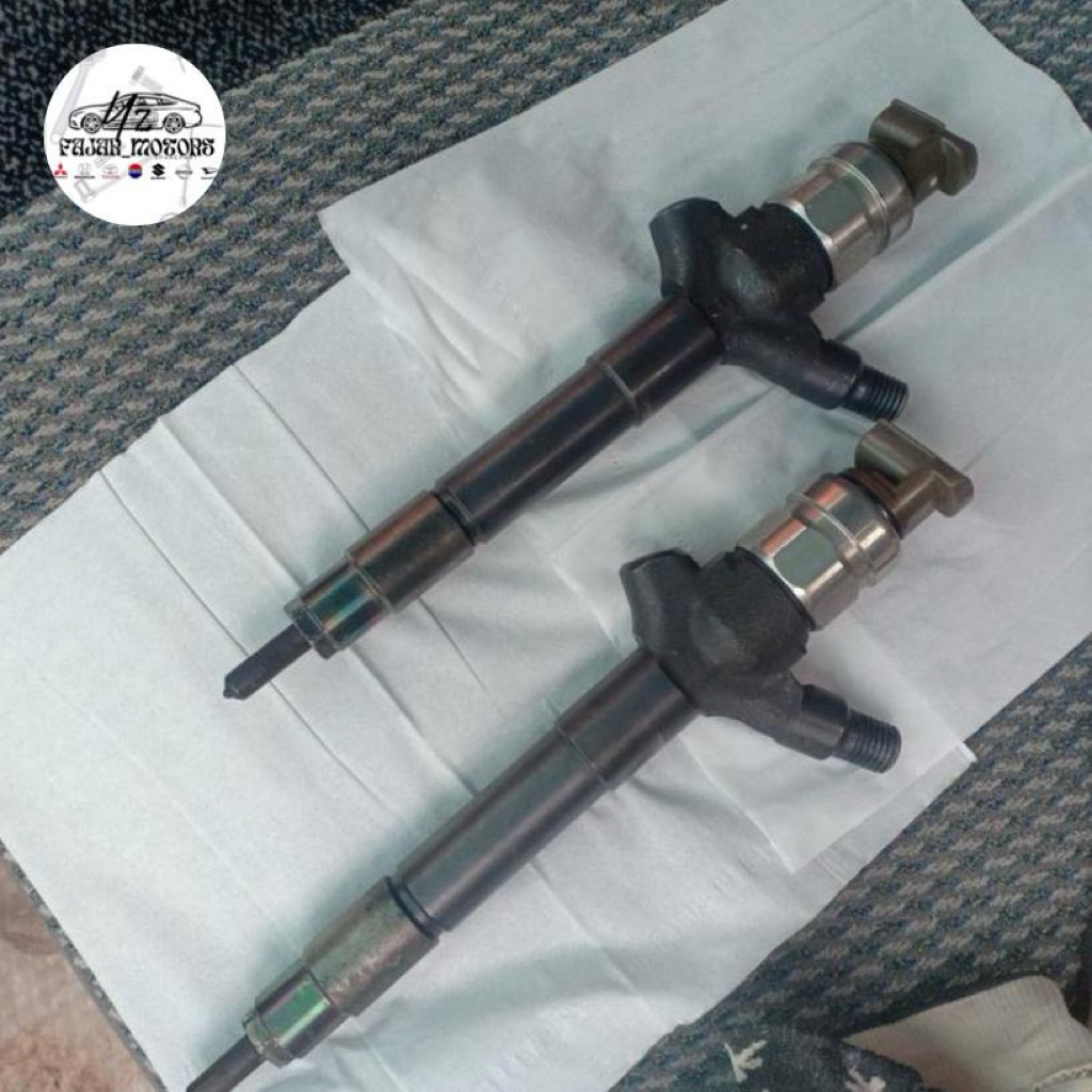 Injektor Triton/Pajero original