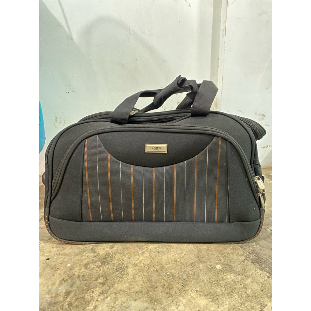PL Travel Trolley Bag LAIFA PARIS 20inch Hitam Dewasa (Minus tarikan besi lepas seperti gambar). Iz