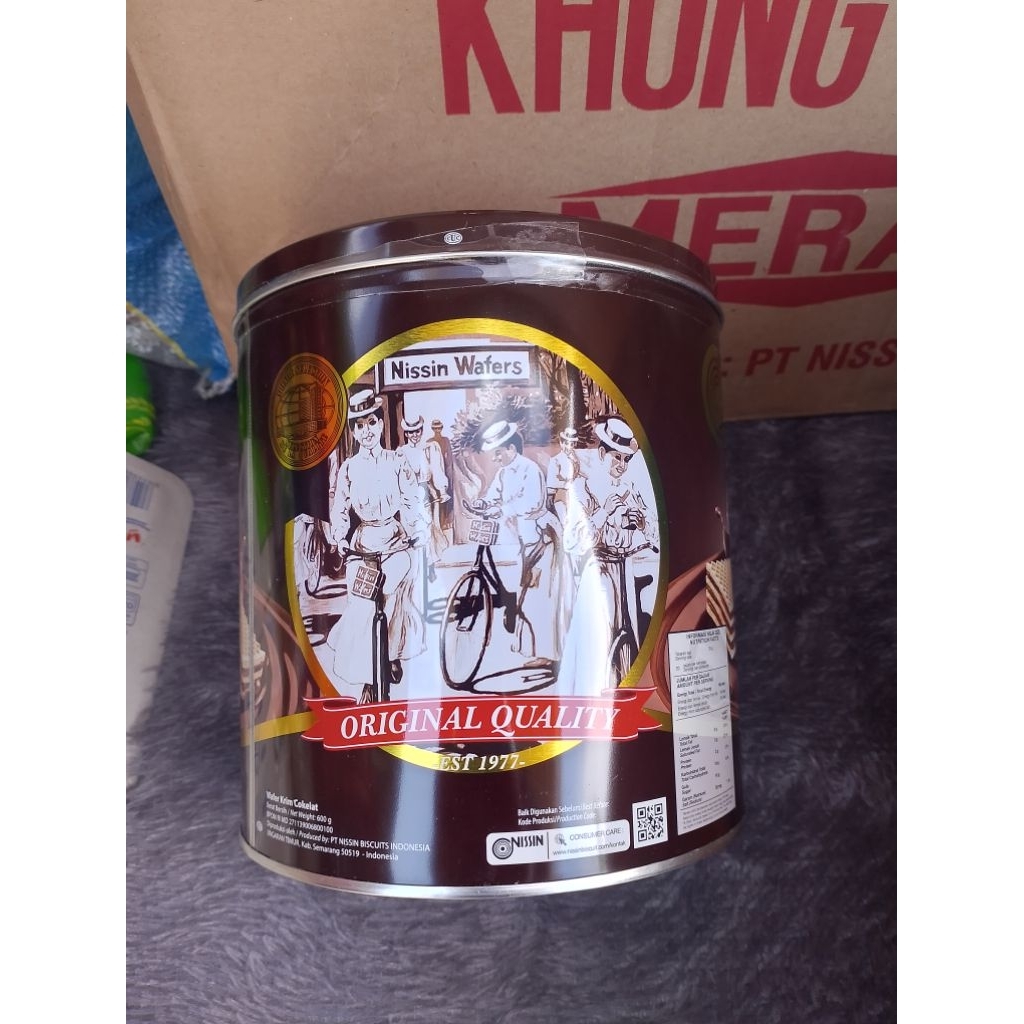 wafer Nissin coklat