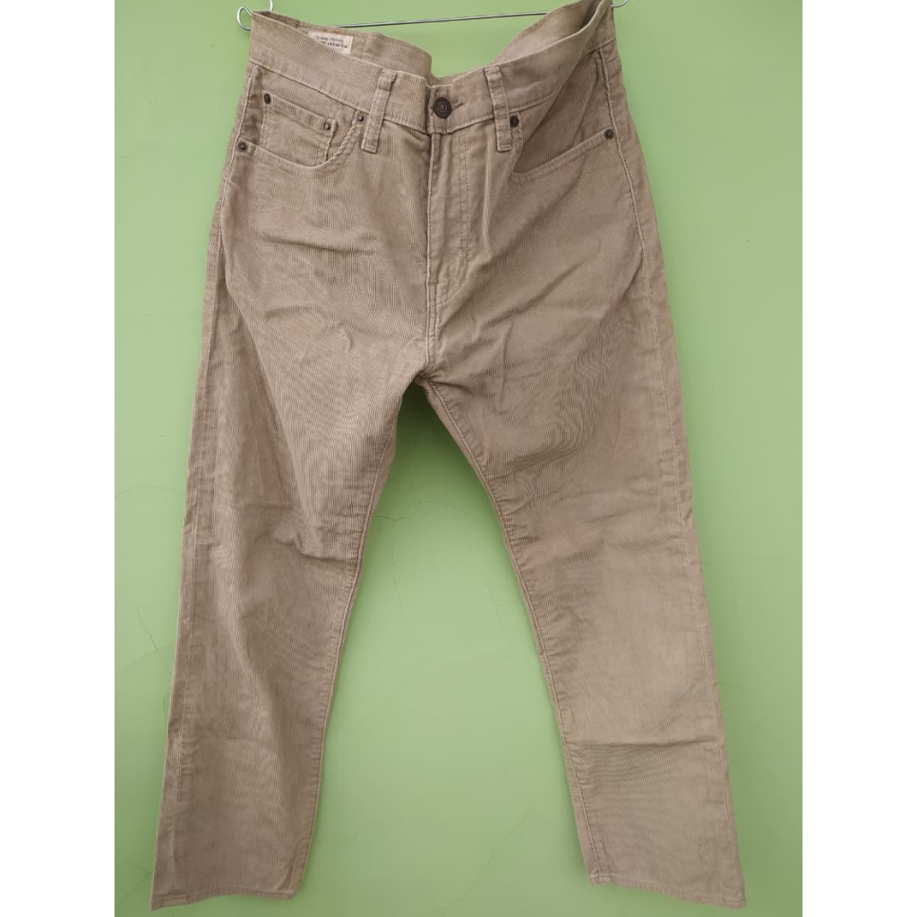 Preloved Levi's Premium 502 Taper Corduroy