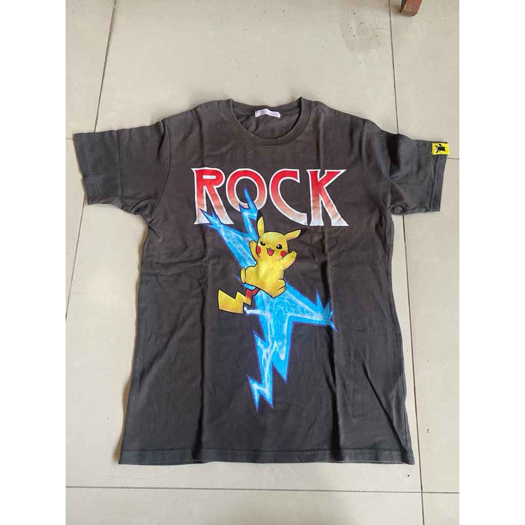 kaos pokemon rockin on t shirt