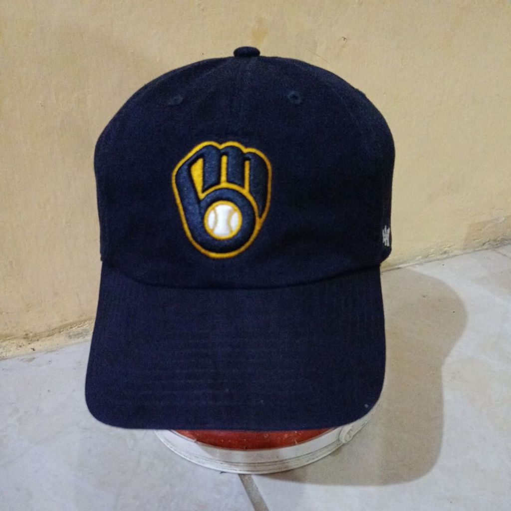 Milwaukee cap 47