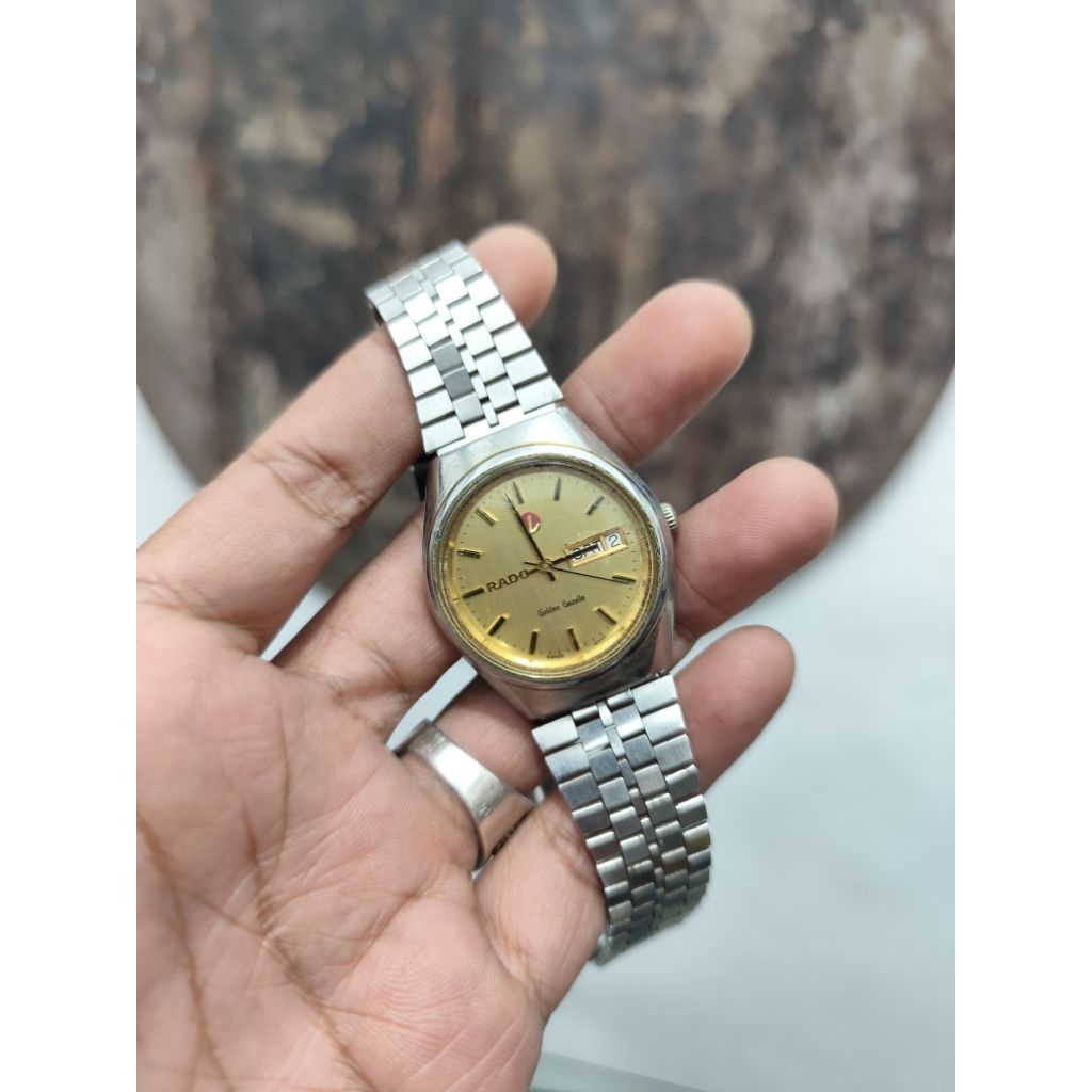 Preloved jam rado vintage