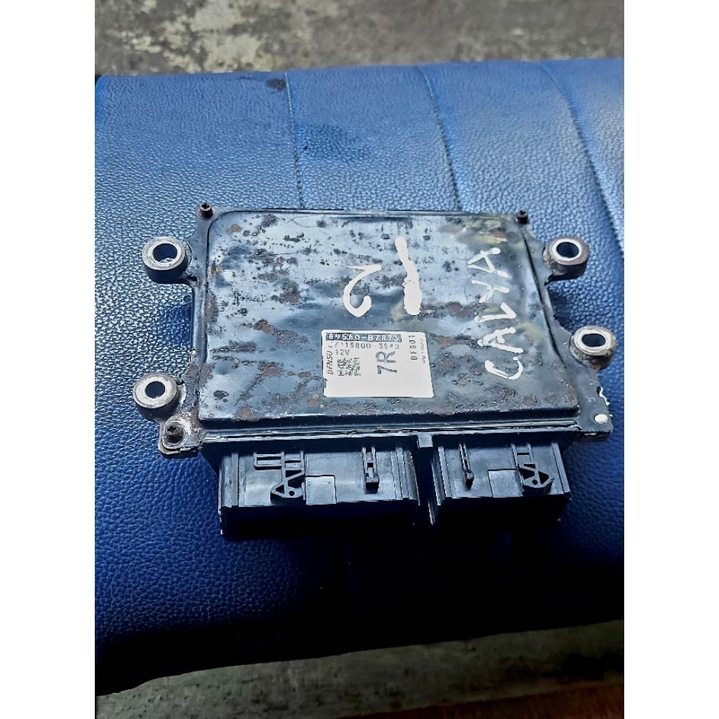 ecu ecm computer modul calya sigra 1.2 original