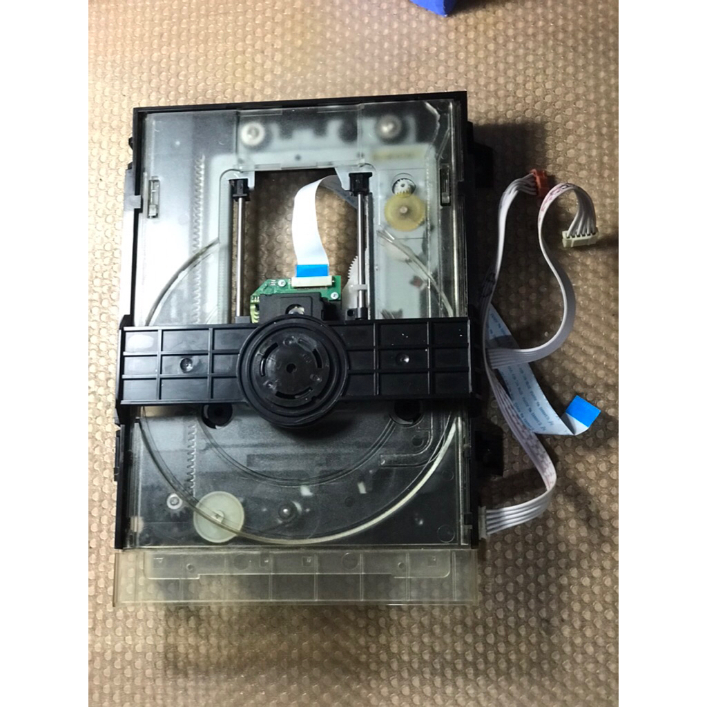 mekanik dvd player original bawaan pabrik