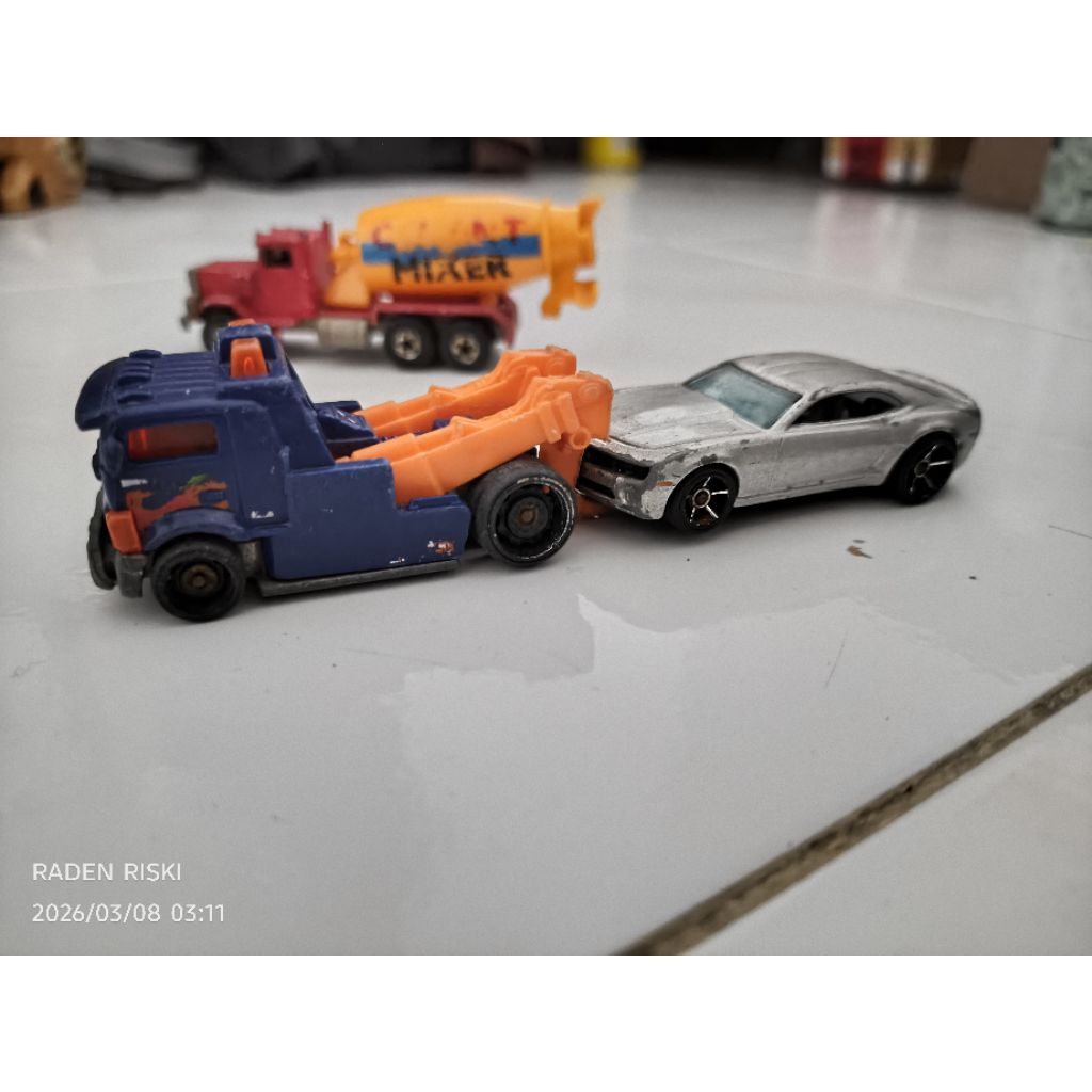 hotwheels truck derek