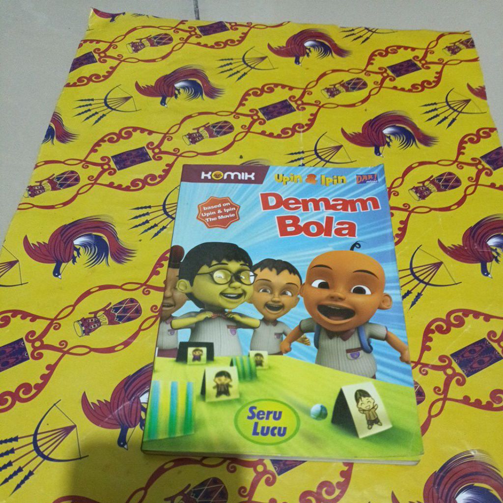 Komik Upin & Ipin - Demam Bola