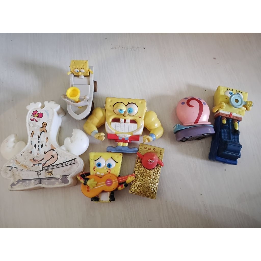 happy meal spongebob satuan second preloved mainan mcd squidward mr crab patrick kapal sandy plankto
