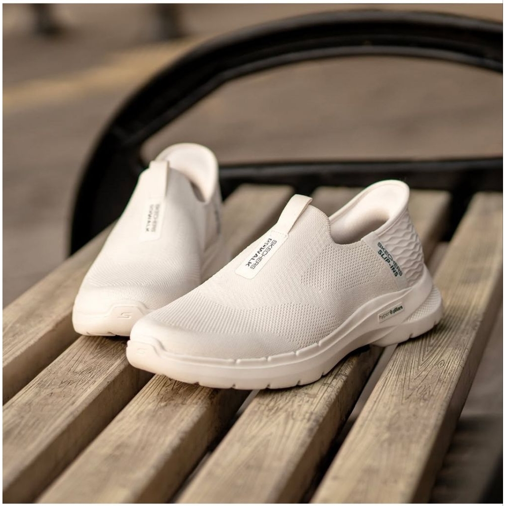 SKECHERS GO WALK 6 SLIPIN