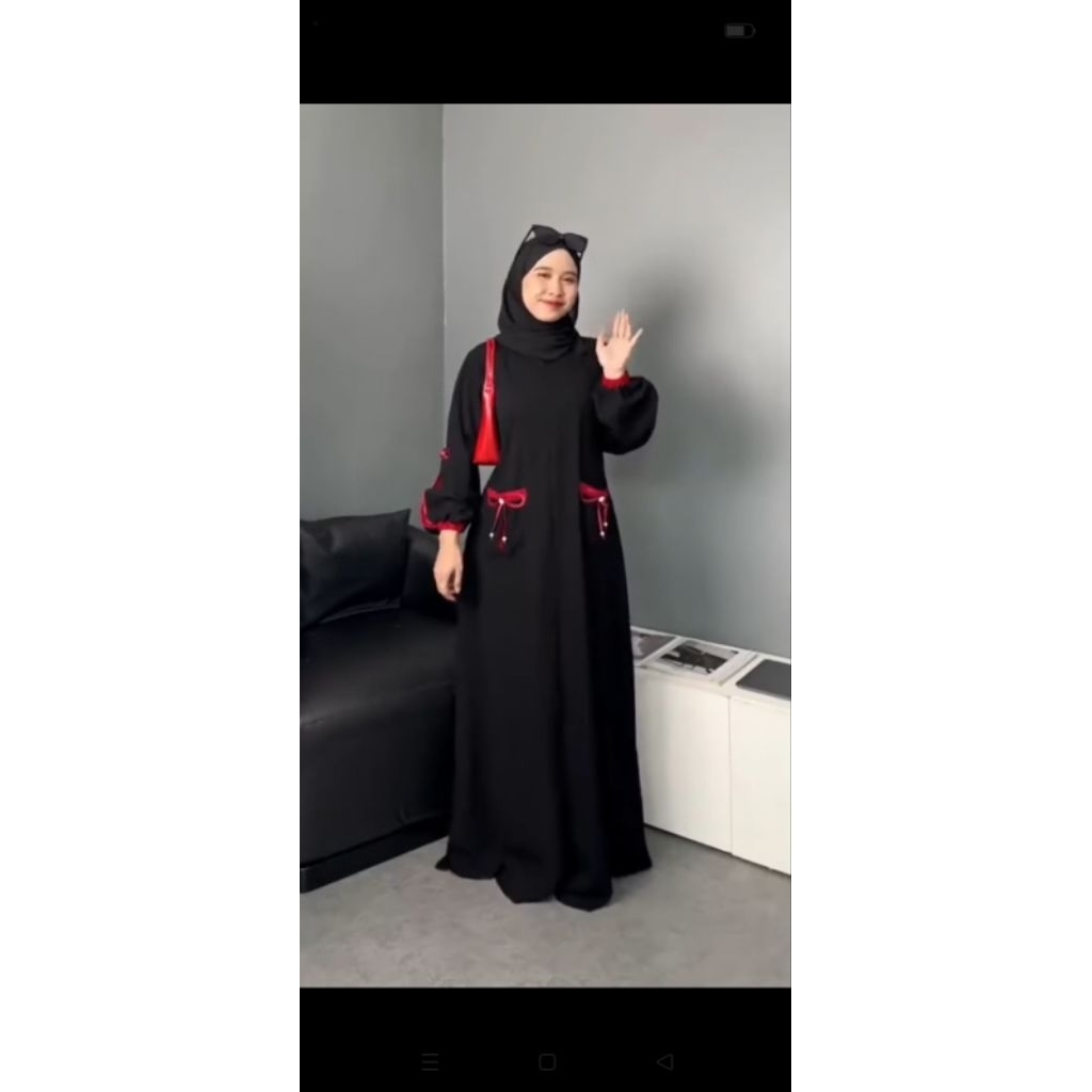 abaya hitam list maron