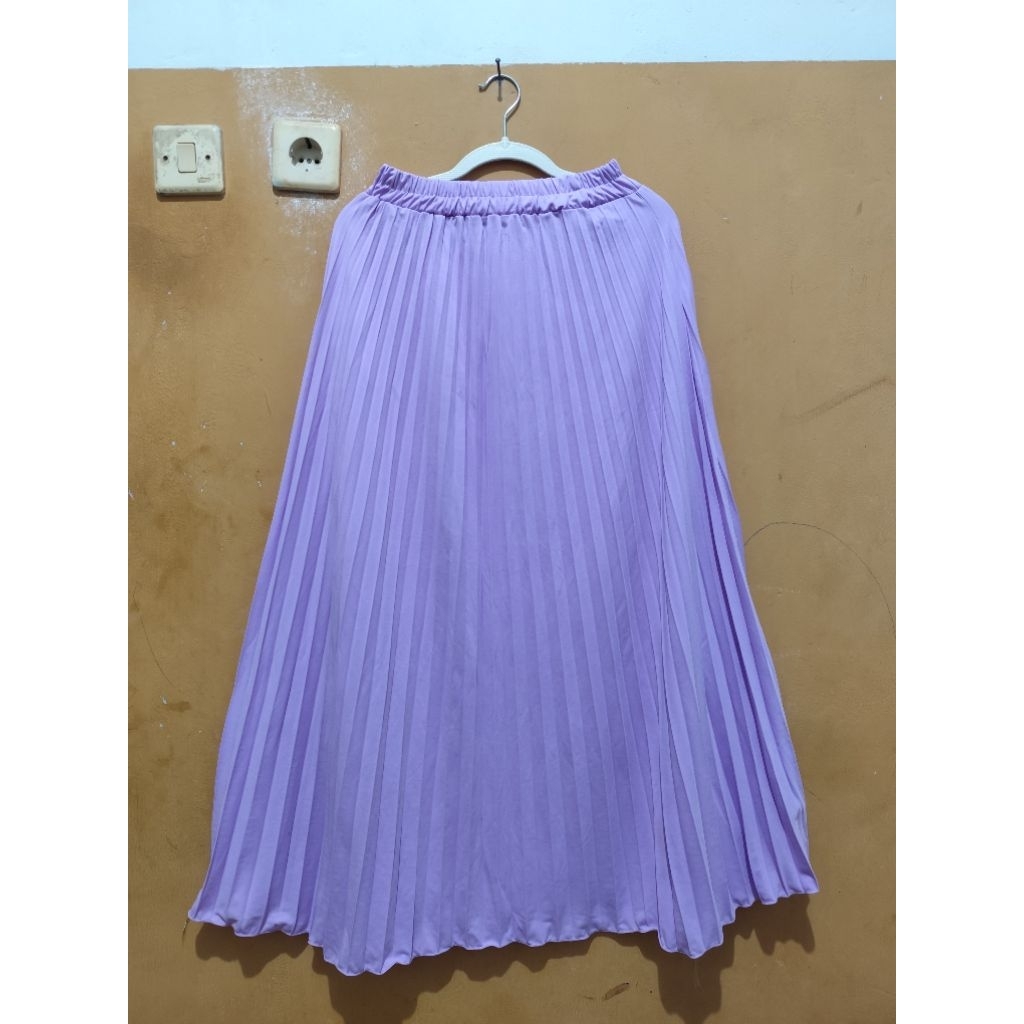 PL Preloved Skirt Rok Plisket Lilac