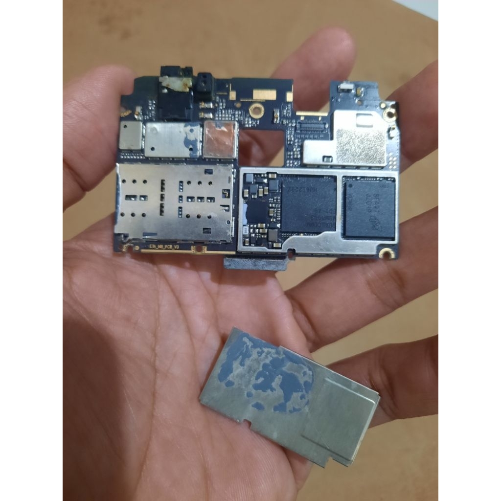 Mesin Redmi 5 plus 4/64 mati