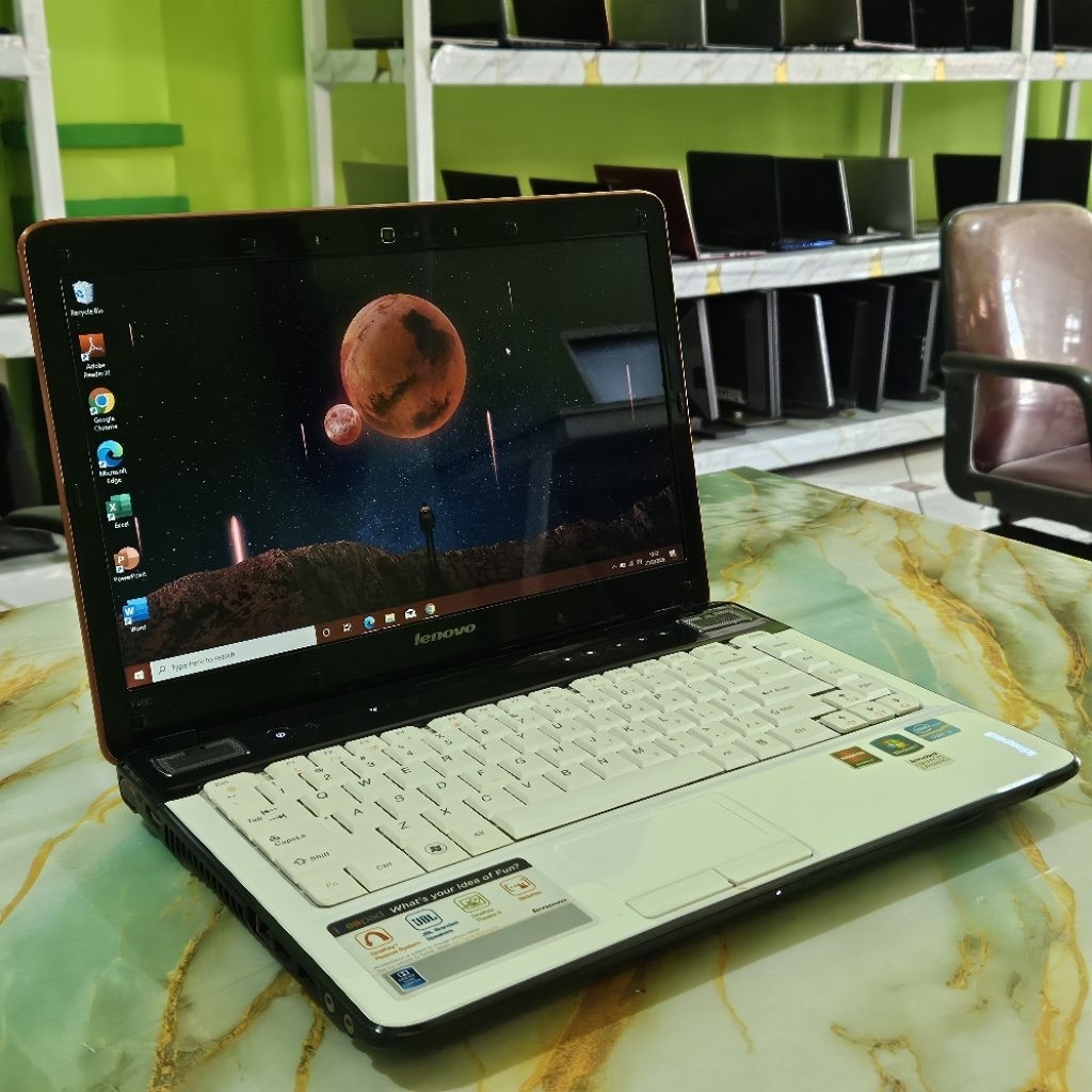 Laptop desain grafis Lenovo Ideapad Y460 - Core i7 - Ram 8gb Vga Amd