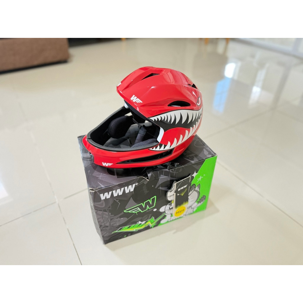 helm www x gipsy carbon baru limited
