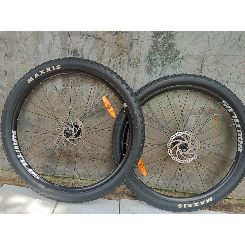 wheelset nautilus size 27,5in