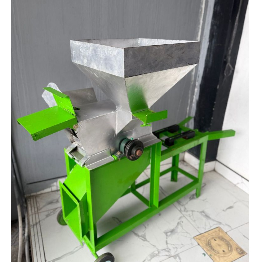 Mesin Cacah Rumput Chopper Multifungsi Pencacah Rumput Ranting Multifungsi