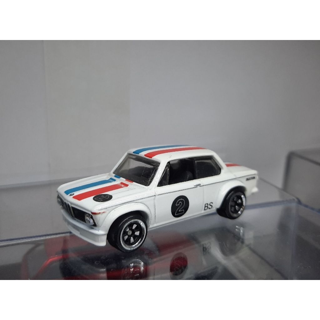 Hot wheels bmw 2002 loose