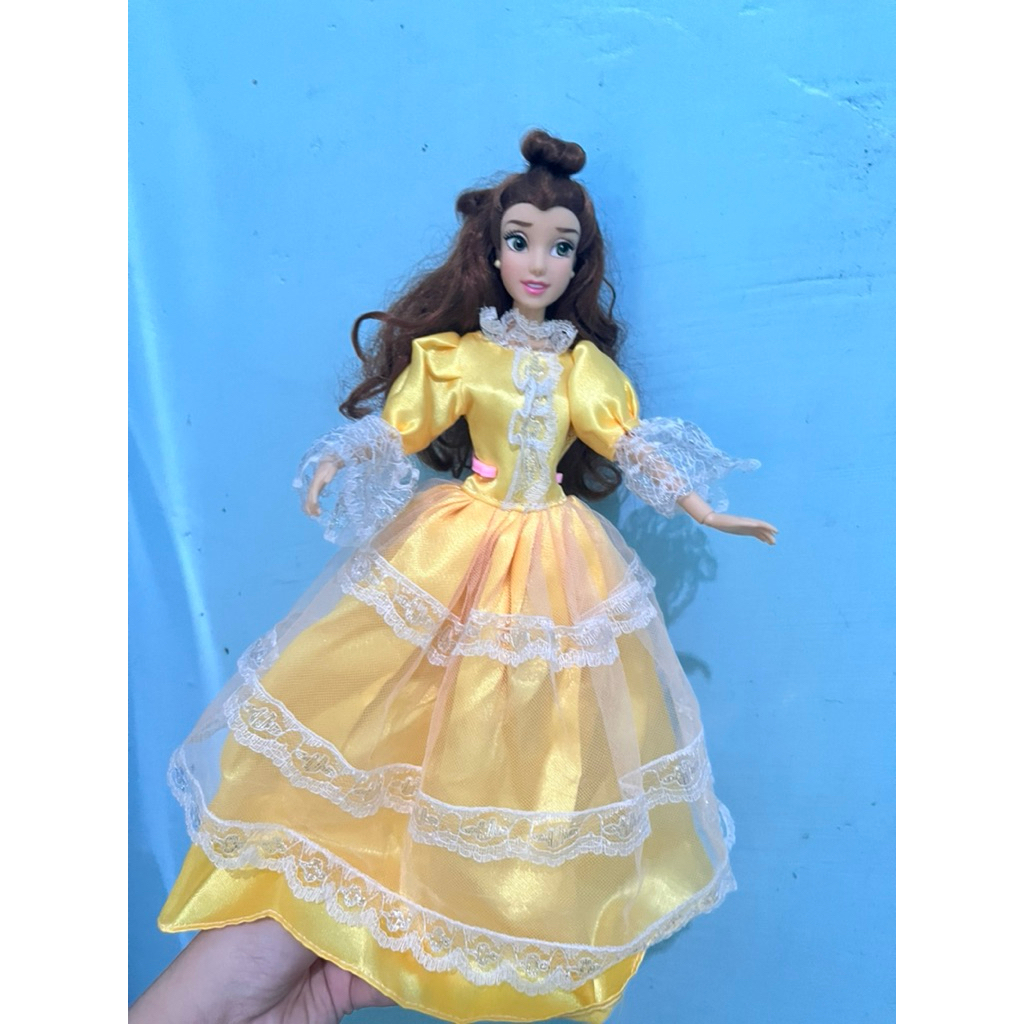Barbie preloved Disney Princes Belle