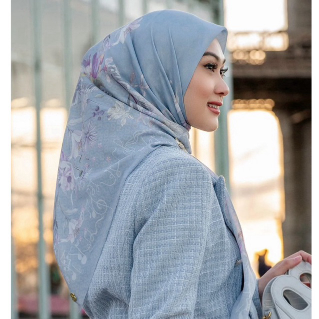 BUTTONSCARVES NADA HARMONICA BJ MARCHESA AMBER MAHARANI APRICOT FIORE GRANDPRIX RARE LIMITED HOLIDAY