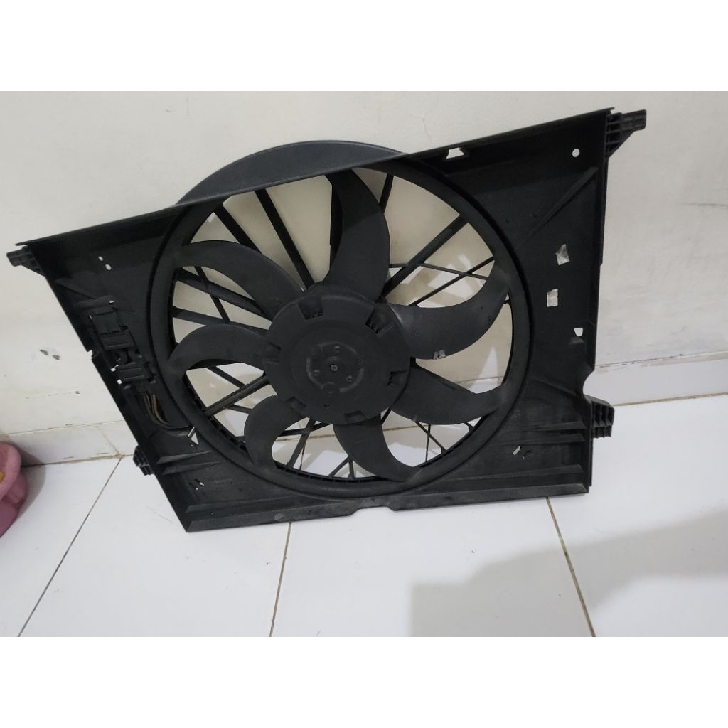 xtrafan mercedes benz W211 original