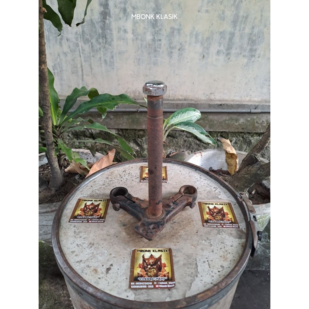 segitiga atas bawah honda s90 66 69 castrol ORIGINAL segitiga bawah atas s90 castrol segitiga honda 