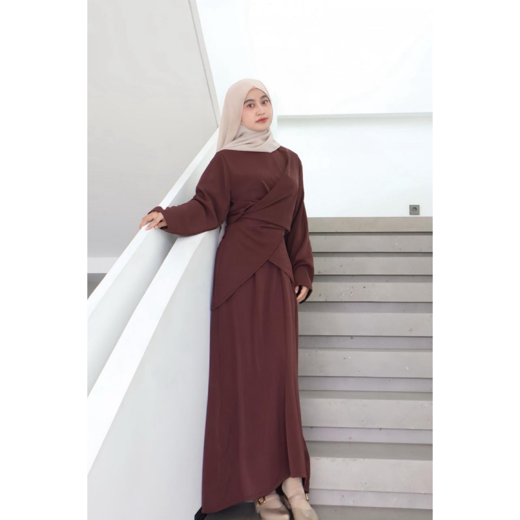NOIREE – ASLAMIA SET INNER & OUTER PUTIH COTTON SILK PREMIUM ANTI UV Dress Raya Series Idul Fitri Ga
