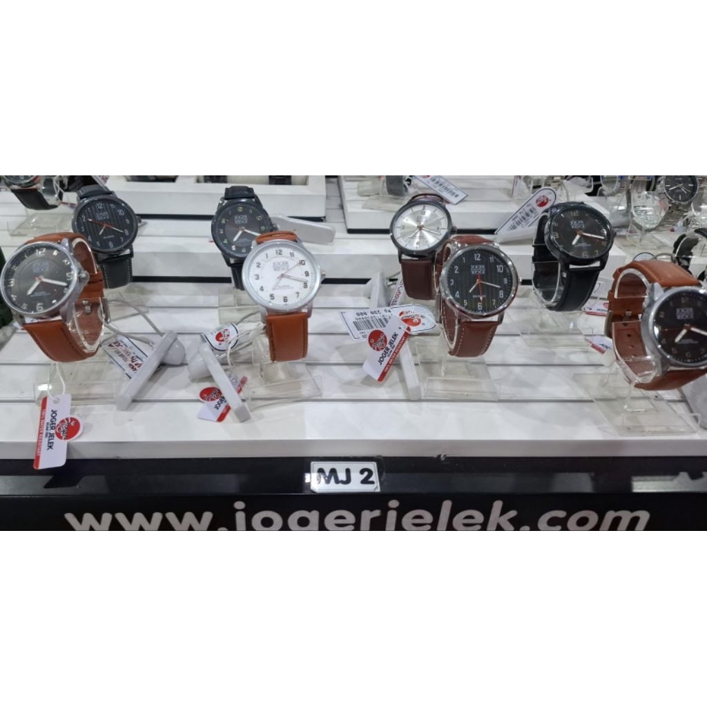 Jam Tangan berjalan mundur Joger Bali original