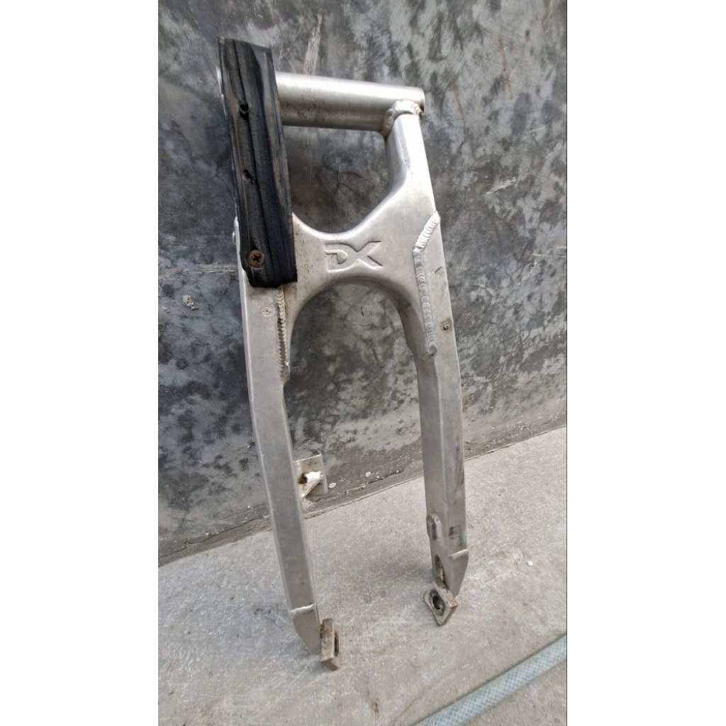 Swing Arm DX pnp klx 150 66cm.