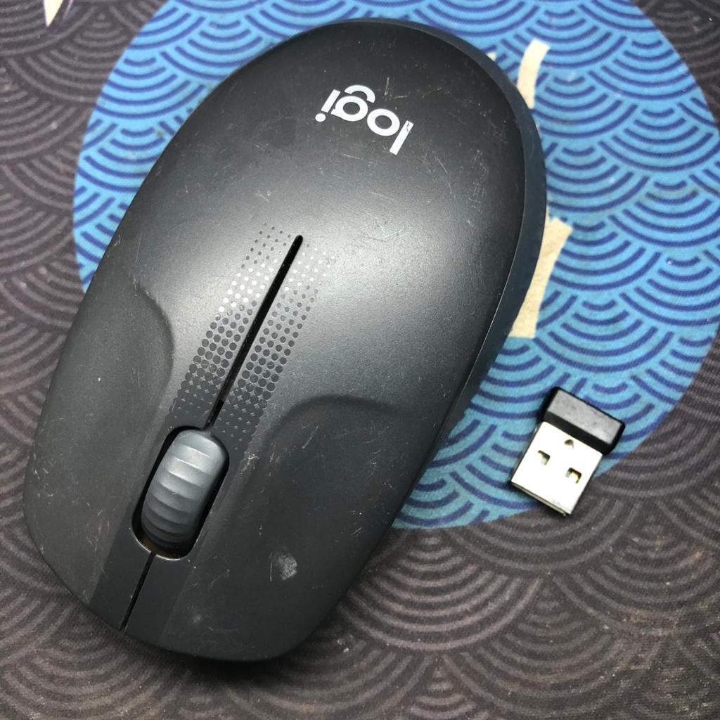 Logitech M190 Wireless Mouse Bekas