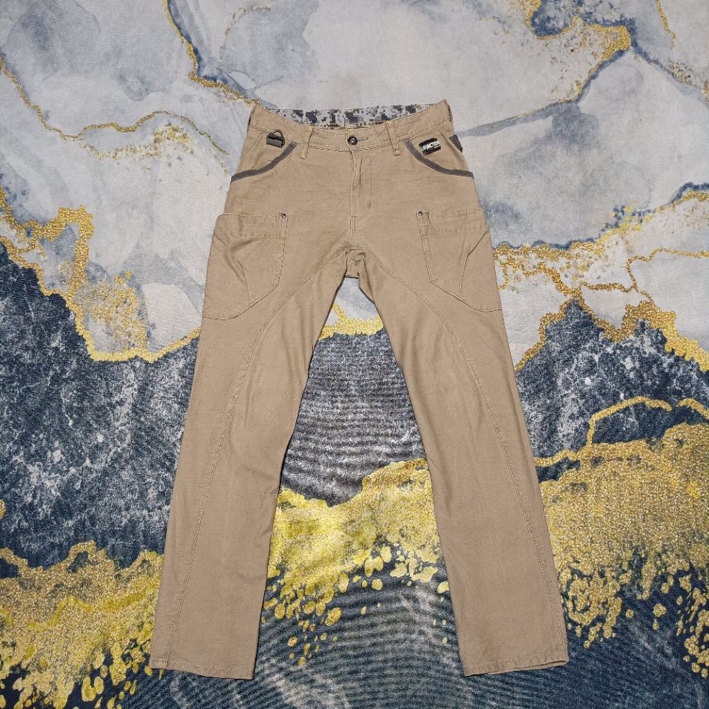 Celana Cargo Edwin E-Function