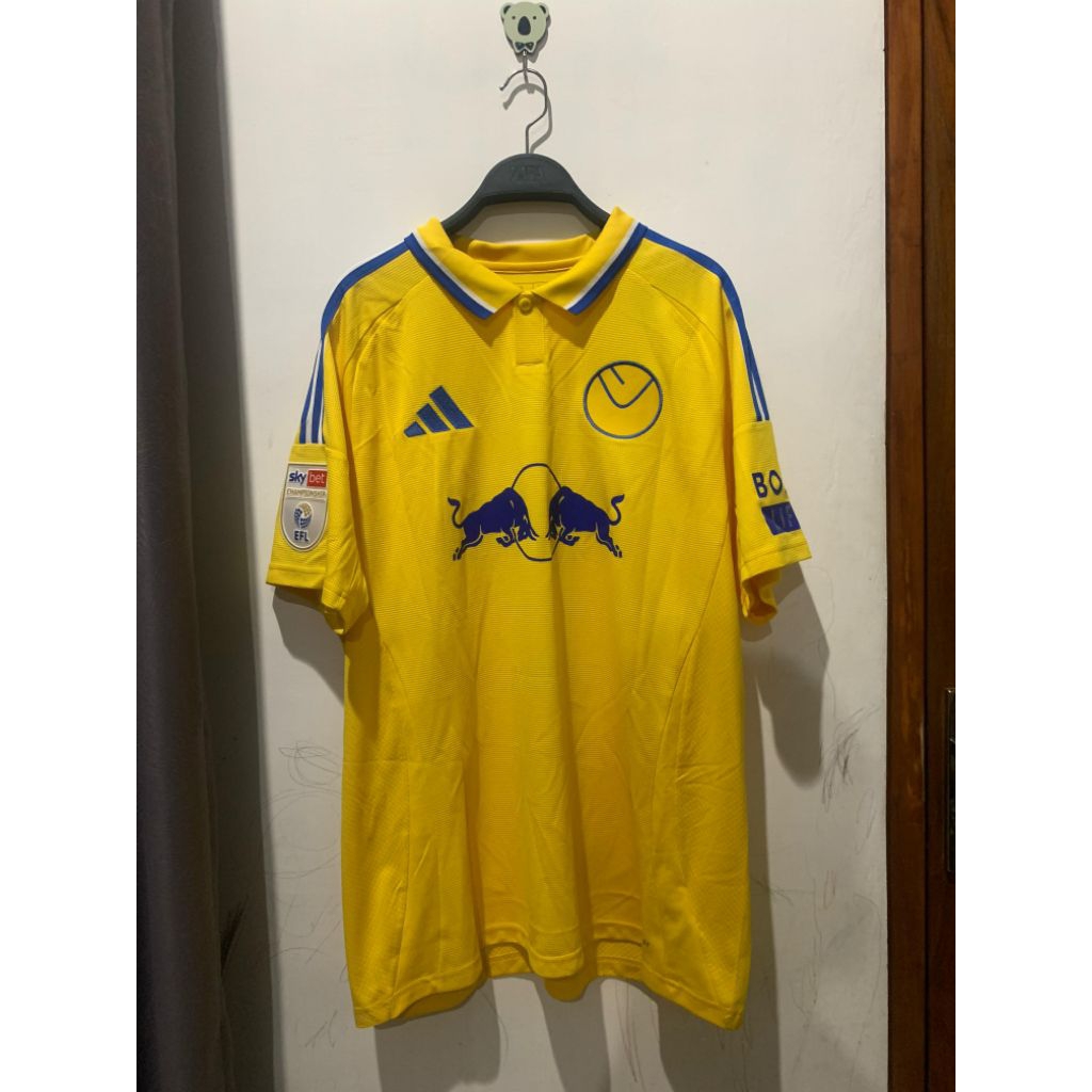 Jersey Leeds united 2024/25