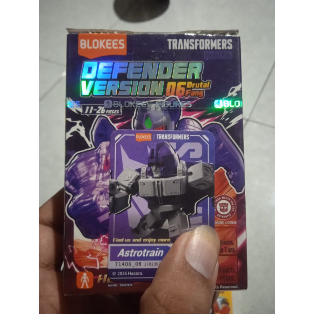 BLOKEES astrotrain DV06