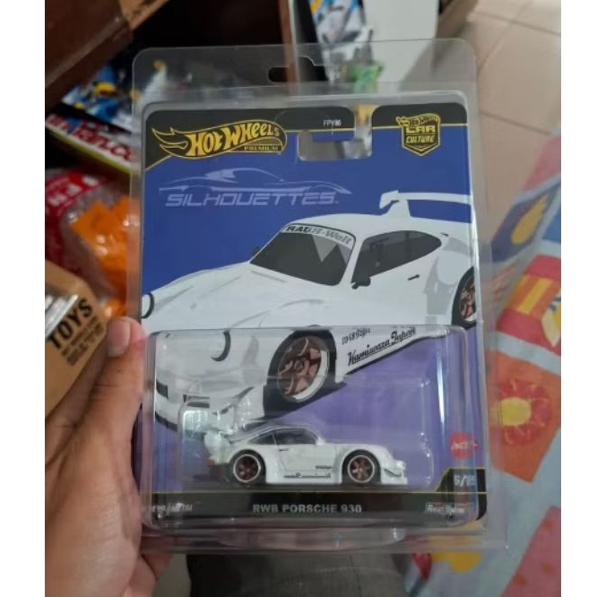 Hotwheels Card Jepang Porsche 930 RWB series Silhouettes warna putih Hotwheels original