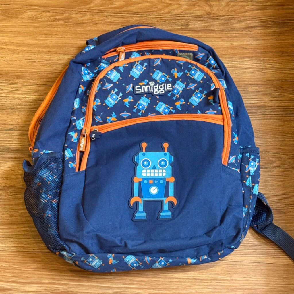 tas smiggle anak sd preloved