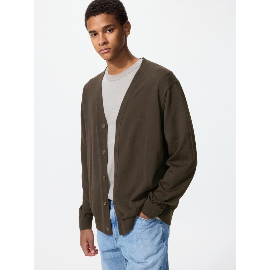 MEN Cardigan Rajut Kerah V UNIQLO