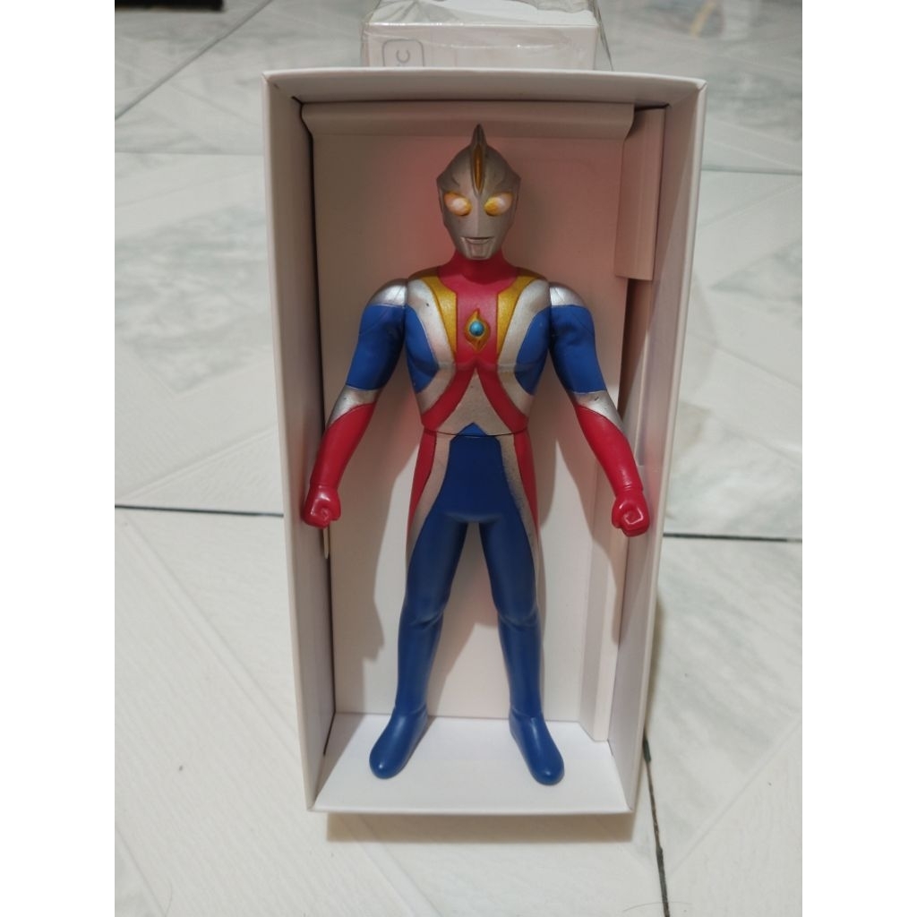 Sofubi Ultraman Cosmos