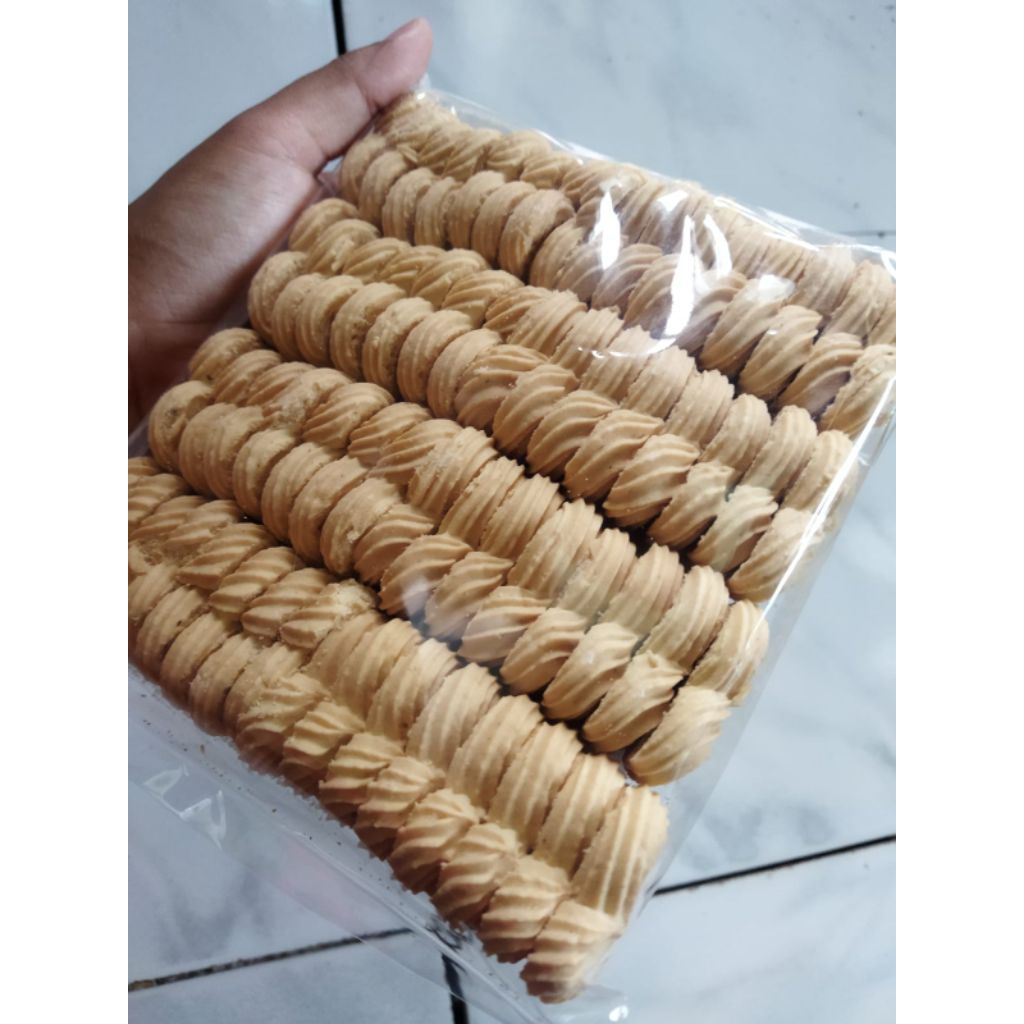 KUE SEMPRIT JADUL