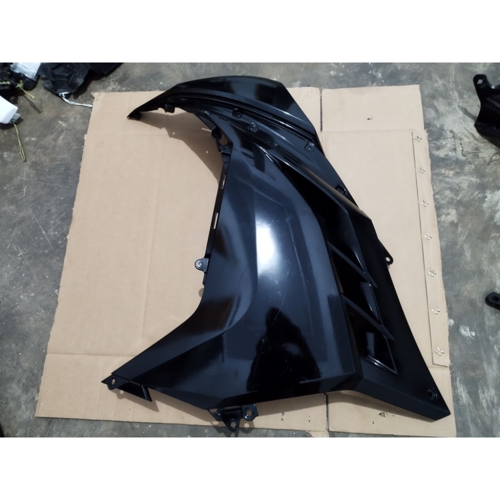 body fairing kiri ninja 250 fi old hitam original