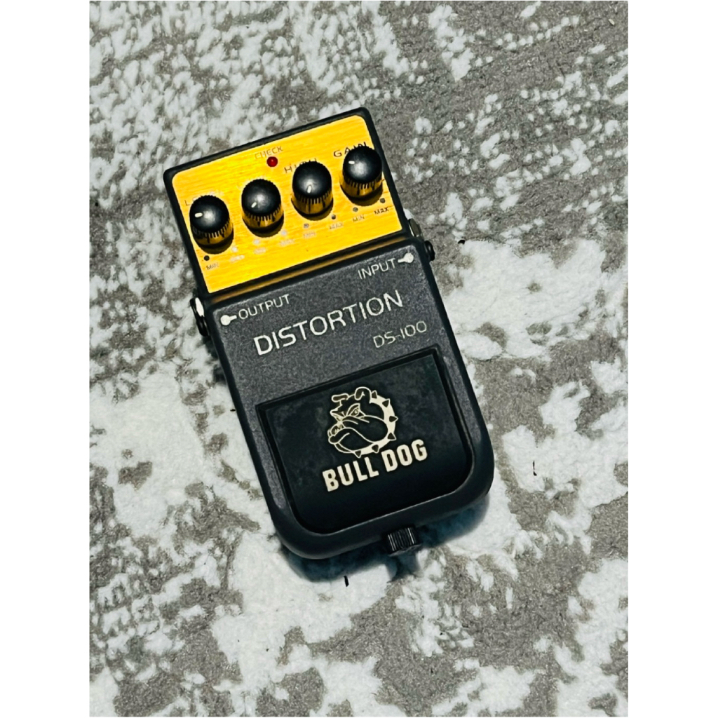 Bull Dog Distortion DS-100 Pedal Efek Gitar Bekas