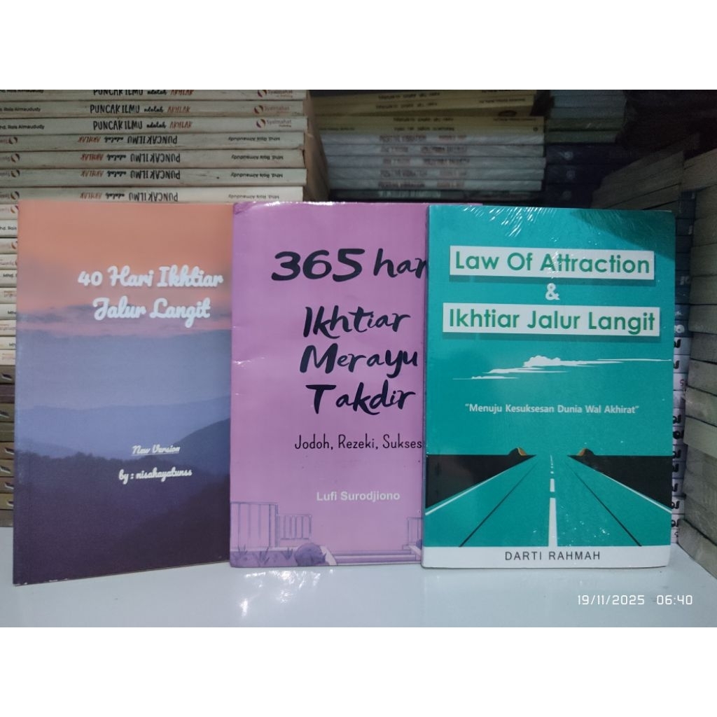 Paket hemat Buku 40 hari ikhtiar jalur langit , 365 hari ikhtiar merayu takdir , law of attraction d