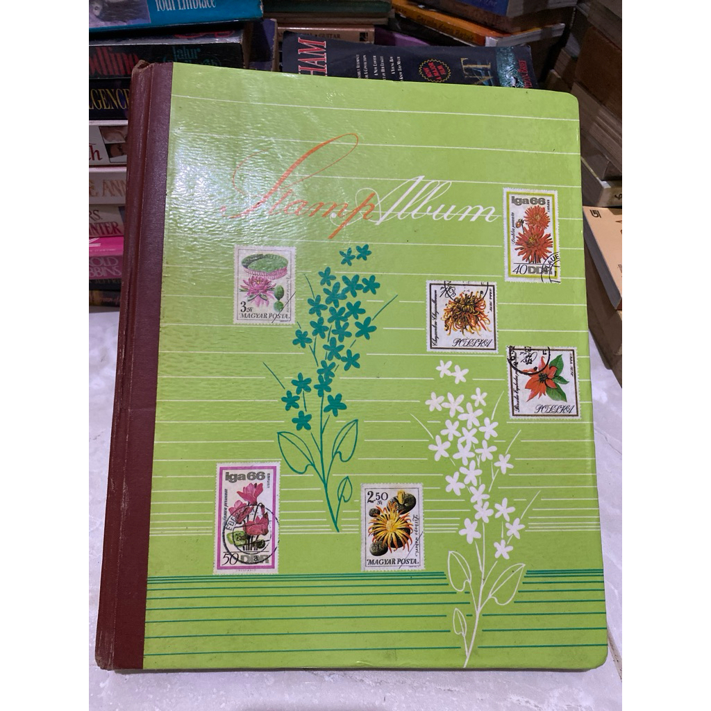 STAMP ALBUM BUKU PERANGKO Buku Besar