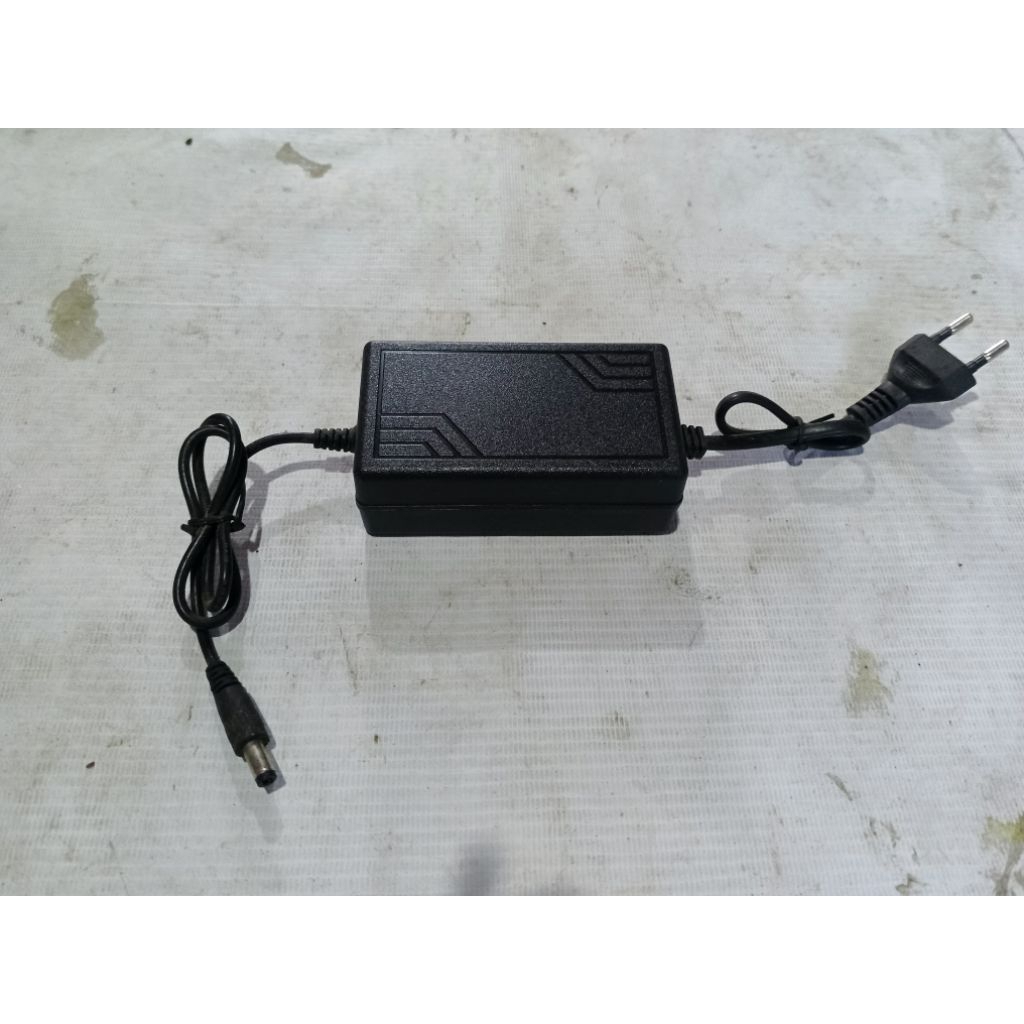 adaptor 12 volt ac to dc 3 ampere