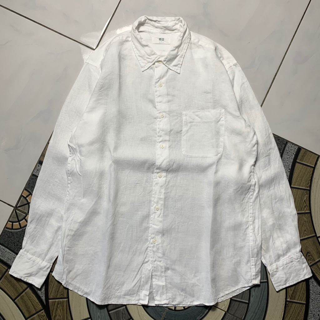 Kemeja Lengan Panjang Putih Linen Uniqlo size XL