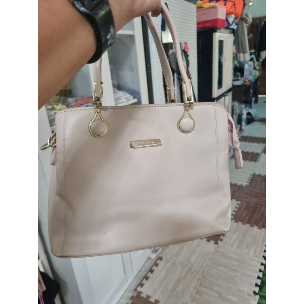 TAS ELIZABETH HANDBAG PRELOVED