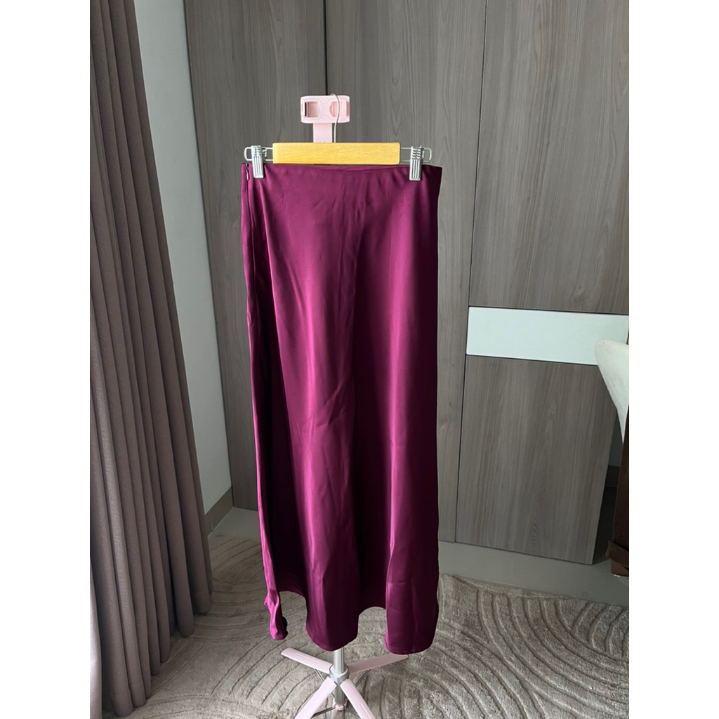 forsale rok satin silk etereine