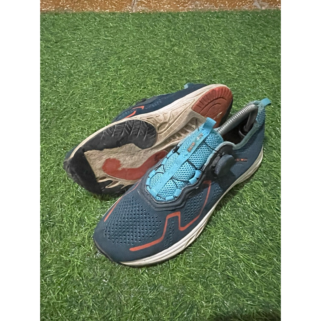 sepatu spris size 41