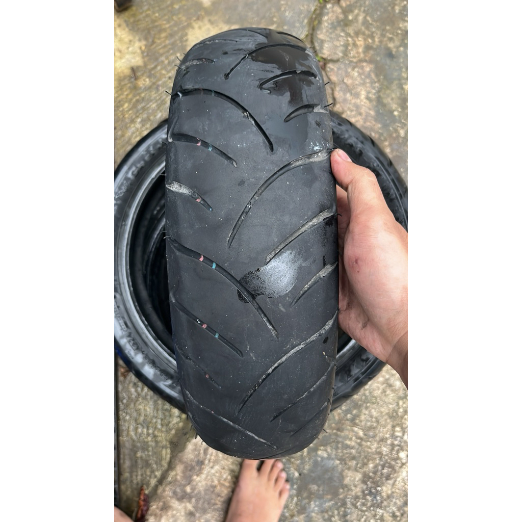 Ban copotan ring 12 Tubless untuk ban depan scoopy