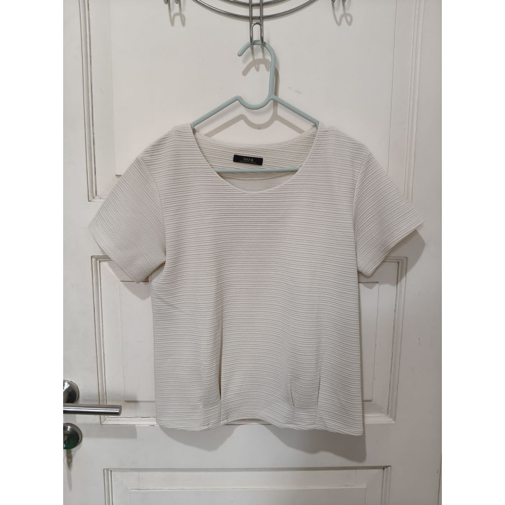 iORA Cream Top