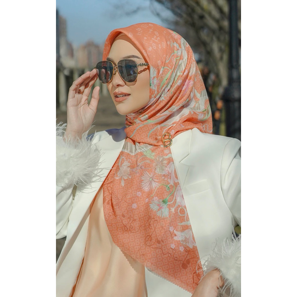 New nada scarf drum by Buttonscarves